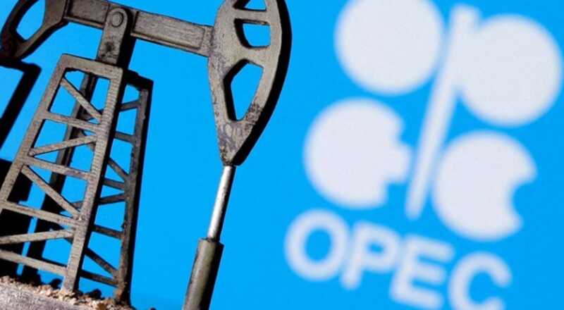 ОПЕК+ утроит объемы добычи нефти по сравнению с запланированным