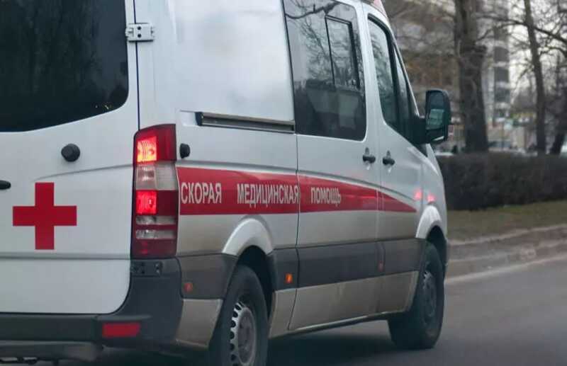 В московском офисе женщина облила кипятком и ударила кружкой по голове коллегу