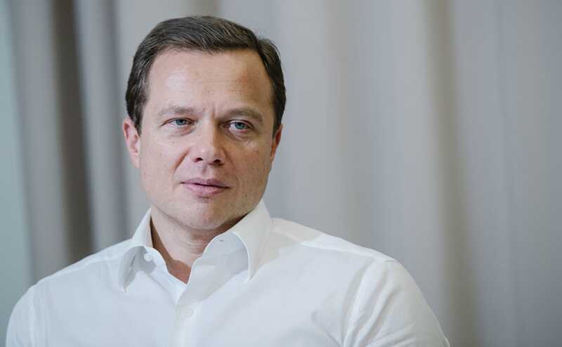 Максим Ликсутов превращает Дептранс в собственную бизнес-империю: договора, схемы и гостиницы на Кубе