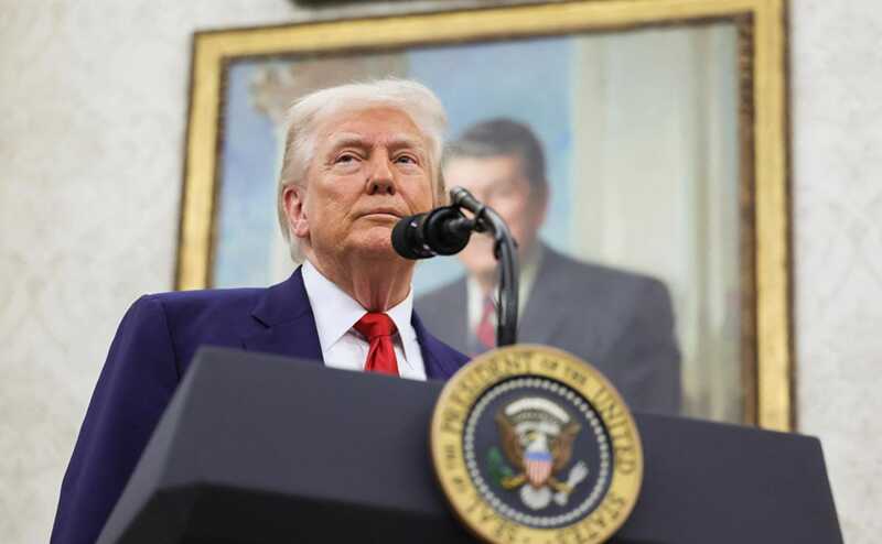 Трамп готов ослабить санкции из симпатии к россиянам, однако предупредил о жестких мерах