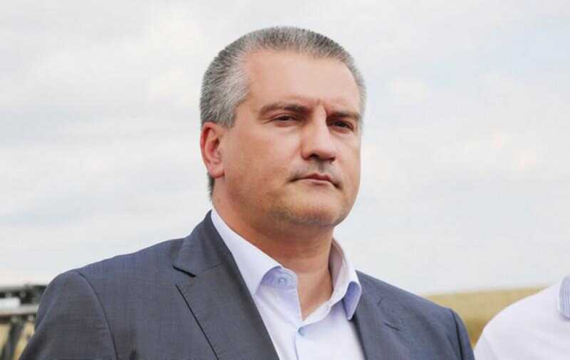 Пожары, катастрофы и нехватка воды: ситуация в Крыму ухудшается из-за бездействия Сергея Аксёнова