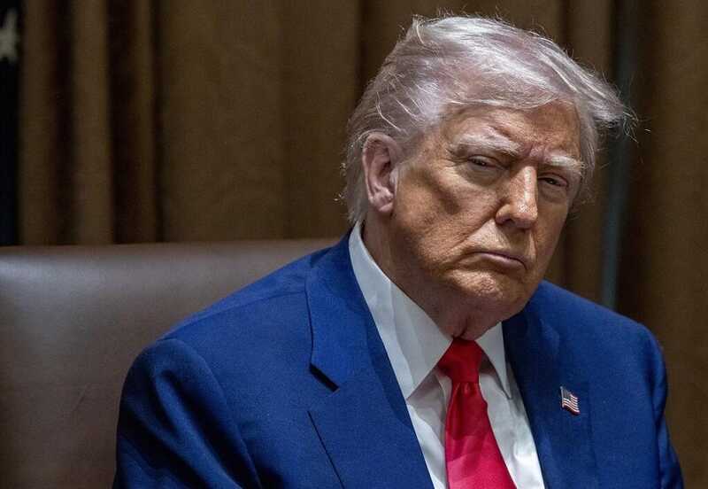 Трамп объяснил необходимость новых пошлин на товары из Индии угрозой от российского правительства