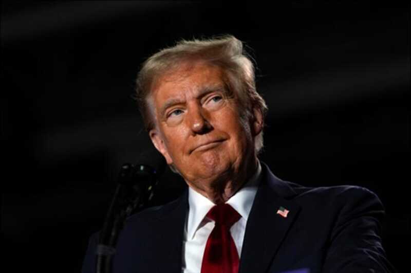 Трамп заверил, что не станет обсуждать вопросы территорий с Путиным без участия Киева