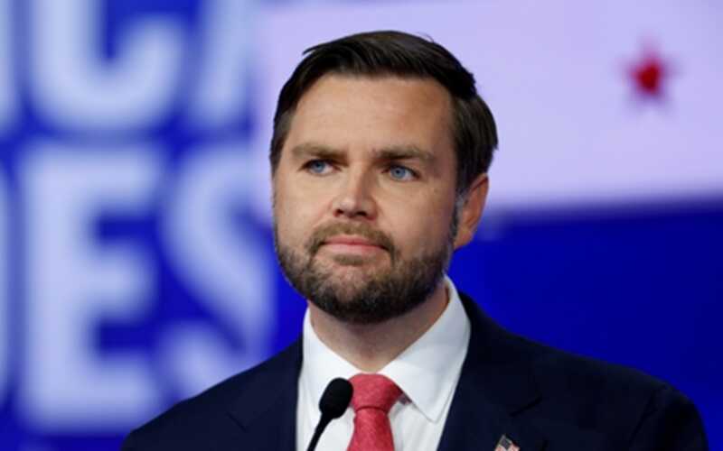 Вэнс высказался о важности участия России в обсуждениях по обеспечению безопасности Украины