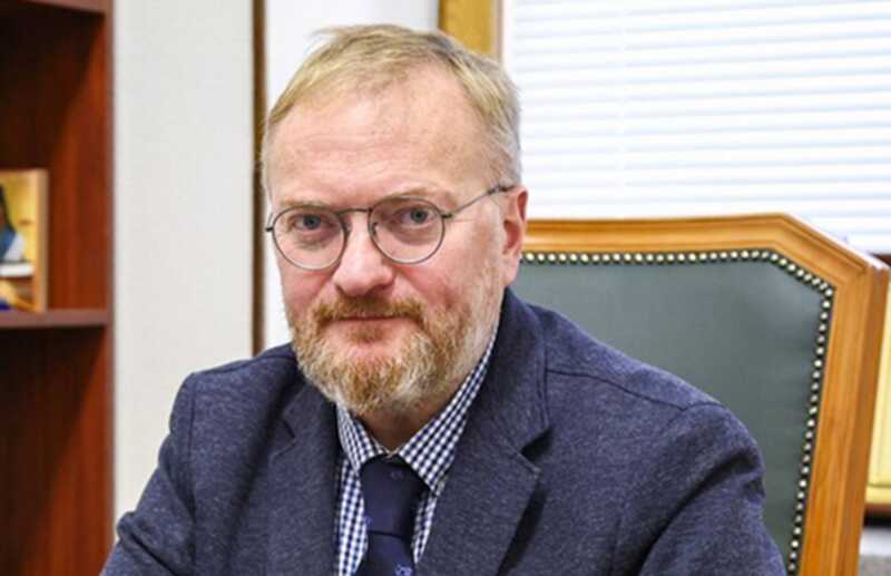 Депутат Госдумы Милонов осудил женщин, которые посещают свидания ради бесплатной еды