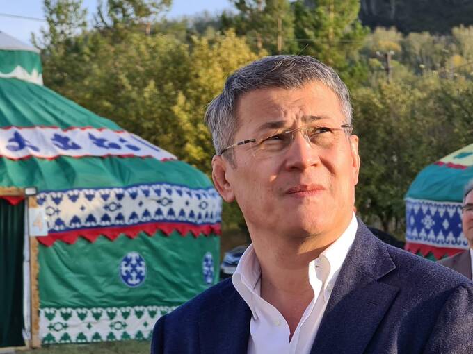 В Башкирии задержан вице-премьер, уличенный в получении взятки