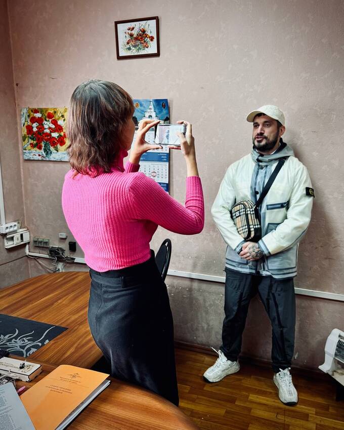 Адвокат Паши Техника рассказал о съемках в полиции qukiqttiktihdkmp