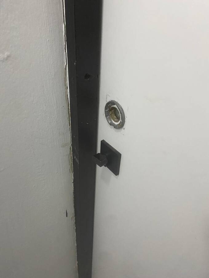 Работники казахстанской палаты предпринимателей пожаловались на антисанитарию и опасные условия труда